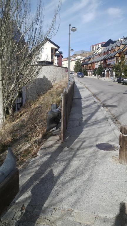 Apartamento Edificio Serraneu. Sierra Nevada. Granada מראה חיצוני תמונה
